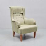1325 3335 WING CHAIR